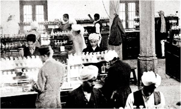 Chemistry lab at Forman Christian College (1929)
