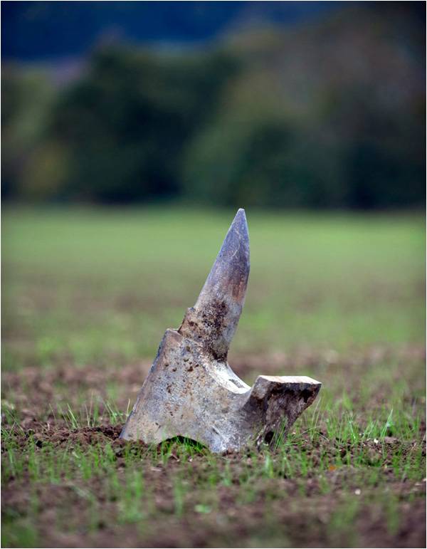 Shooting anvils in Pakistan