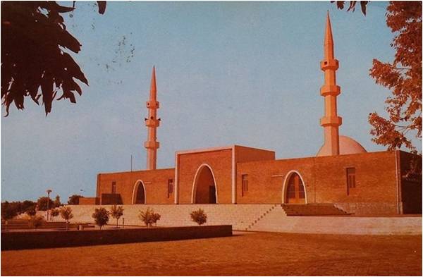 Lal Masjid, Islamabad (1979)