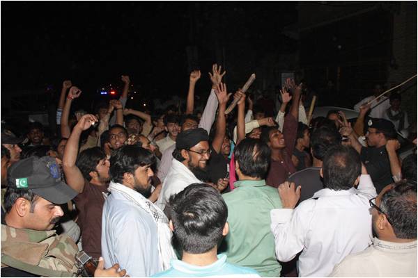 Christian neighborhood attacked after blasphemy allegation