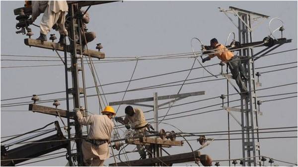 How many PMs does it take to light a bulb?