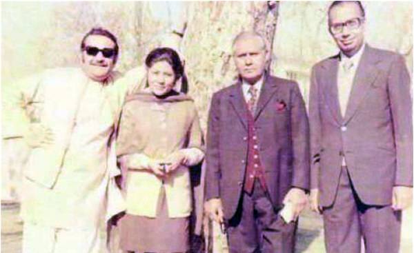 Bano Qudsia & writers (1970s)