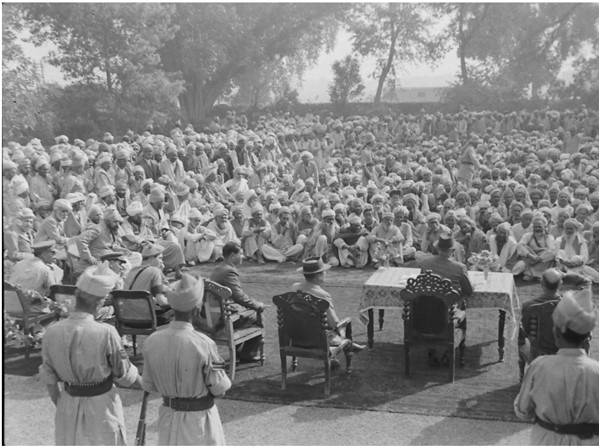Cunningham and the tribesmen (1940s)