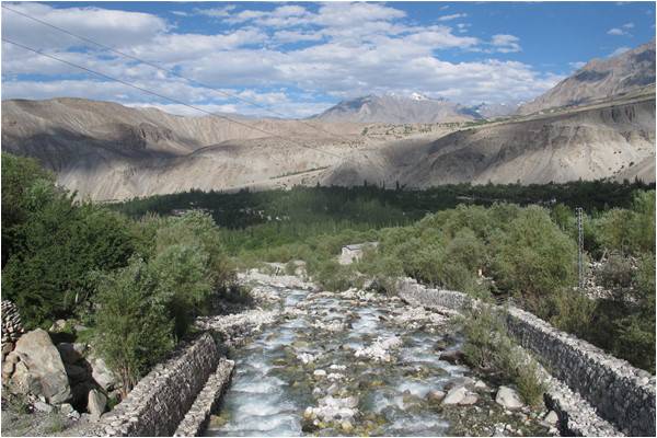 Marry a glacier in GB