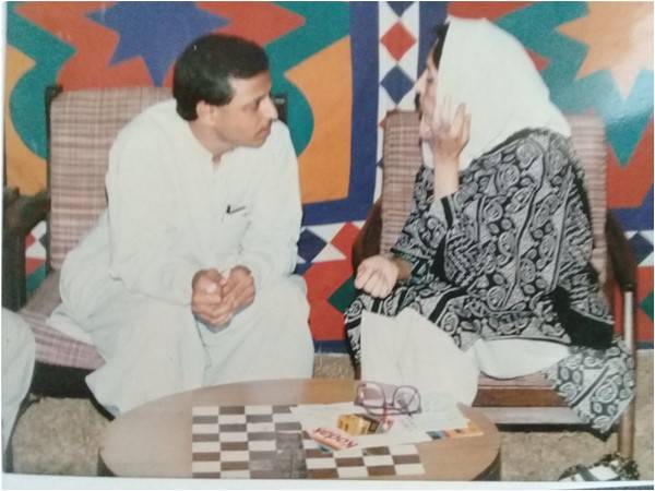 Benazir Bhutto at the Karachi Press Club, 1986