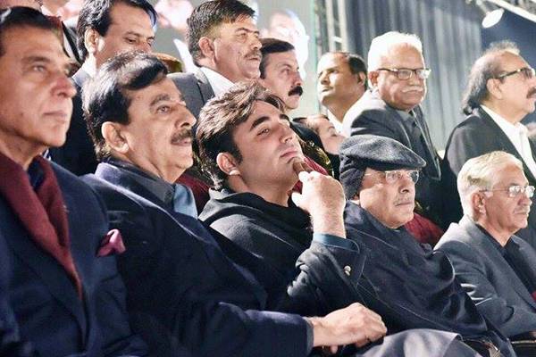 Anti-PPP forces eye chinks in armor