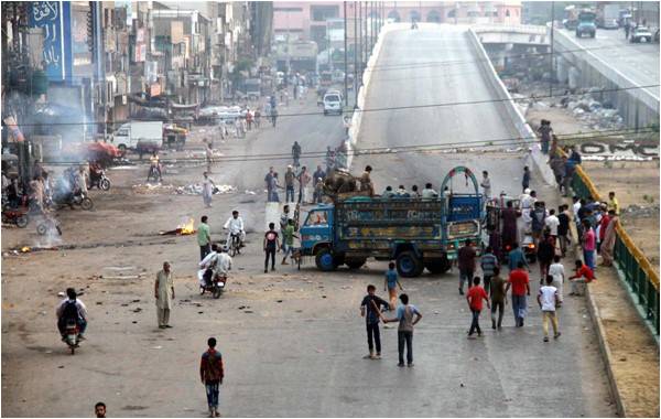 Karachi: 21m people, 0 leaders