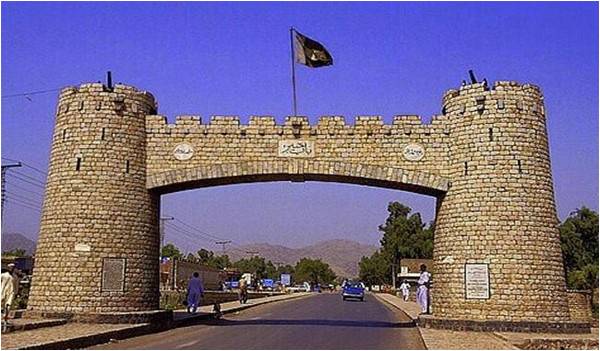 Grand fight for the heart of Peshawar