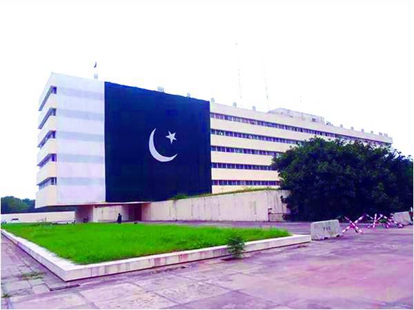 Dark days for Radio Pakistan