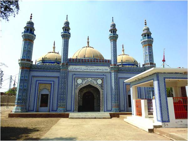 World-Wandering Mystics