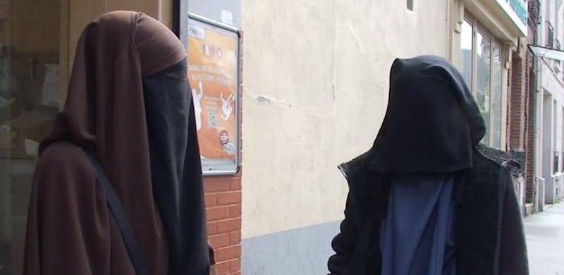Is Wearing Burqa A Human Right Or Social Compulsion?