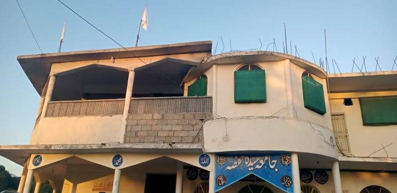 Abdul Aziz Hoists Afghan Taliban's Flags On Jamia Hafsa Building Once Again