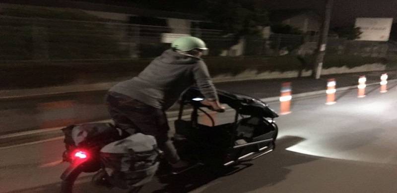 New Zealand Parliamentarian Cycles To Hospital To Give Birth