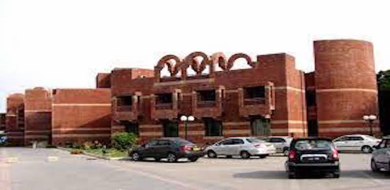 'Colonial Hangover': Lahore Gymkhana Wants To Keep 'Maids And Servants' Away