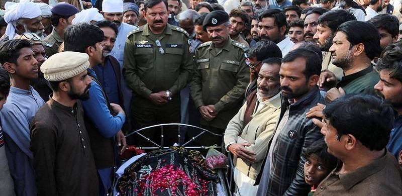 PM Condemns Khanewal Mob Lynching, Vows To Punish Perpetrators