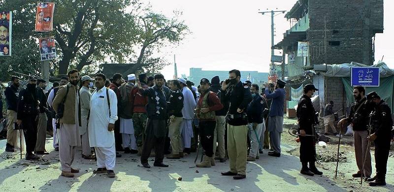 Police Save Blasphemy-Accused From Being Lynched In Muzazaffargarh