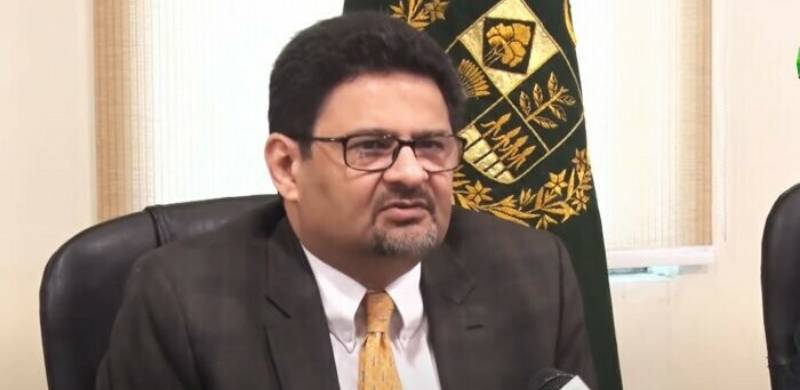 Miftah Says Pakistan Ready To Buy Discounted Russian Oil If No Fear Of US Sanctions