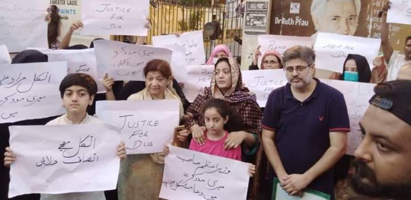Dua Zehra’s Parents Hold Protest, Allege Child Being Forcibly Kept Away From Court