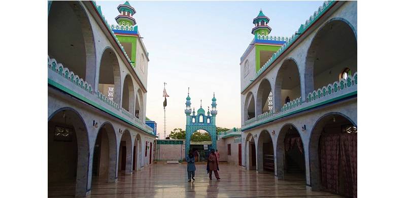 Shah Yaqeeq Bukhari: The Saint of the Kakralo