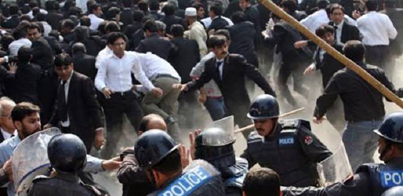 A Hardened Lawyer’s Movement Is Needed For The Sanctity Of The Constitution
