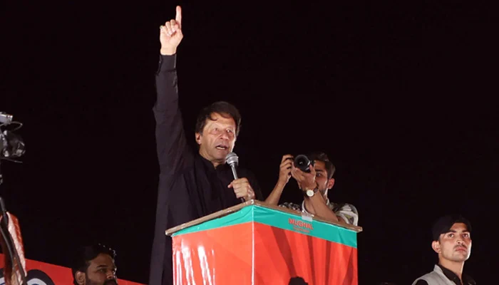 Twitterati React To Report Exposing Foreign Funding To PTI