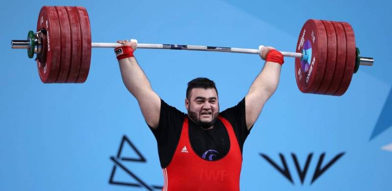 Nooh Butt Just Won The Gold Medal At The Commonwealth Games And Social Media Is Full Of Praise