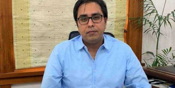 Strange Bedfellows: Gill Invokes Hamid Mir In Plea Against Police Remand