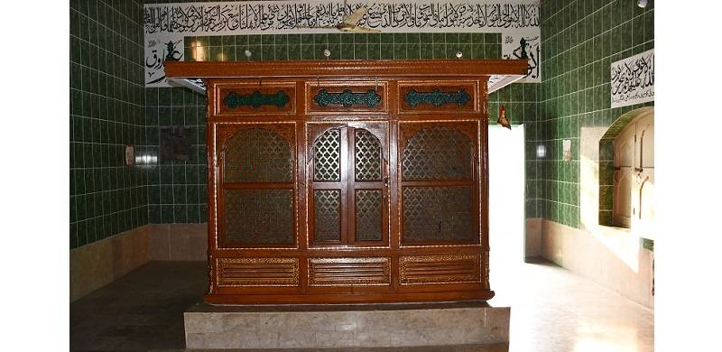 Mosques and Mystics of Shikarpur - IV