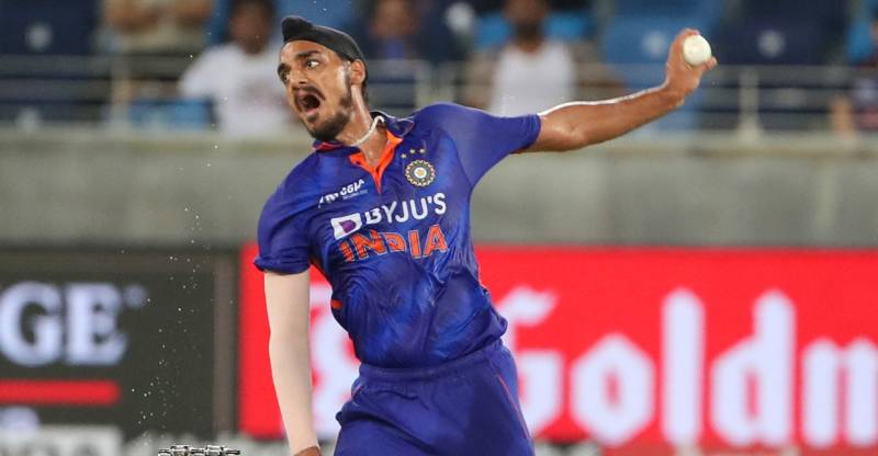 Indian Cricketer Arshdeep Singh Branded 'Khalistani' After Dropping Catch in India-Pakistan Thriller