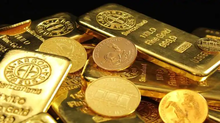 Man Deprived Of Gold Worth Rs20 million in Karachi-Bound Flight