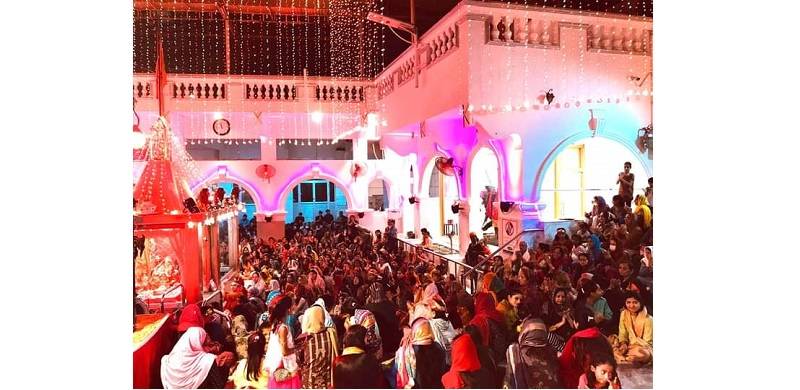 Celebrating Navratri In Pakistan's Largest City