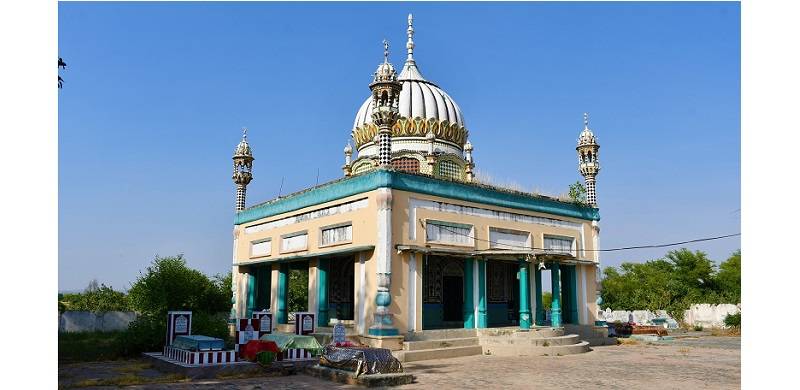 Qadiri Saints Of Chakrali Budhal