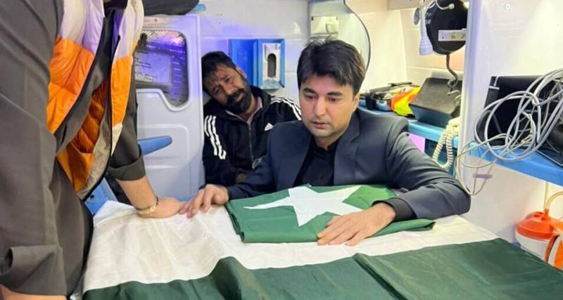 Arshad Sharif's Body Arrives In Pakistan, Funeral Expected on Thursday