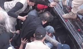 'Imran Khan Container Attacked From Second Storey Of Plaza'
