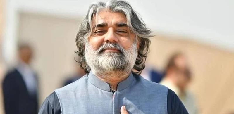 PTI Throws Out 'Party-Establishment Interlocutor' Rokhri