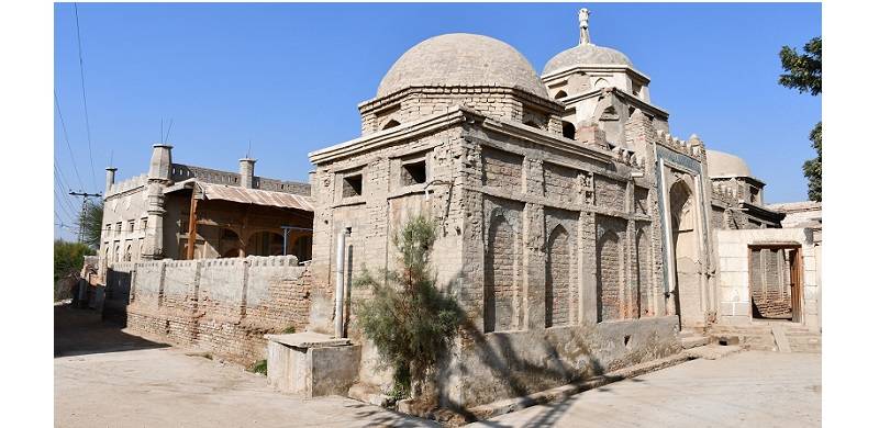 Anti-Colonial Activists, Mosques and Mystics Of Amrot Sharif