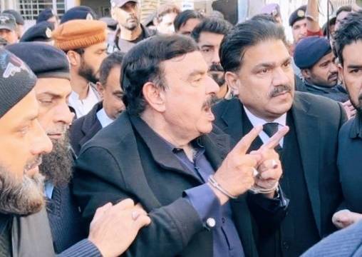 Sheikh Rasheed Accuses Five People Of 'Plotting To Murder Him'