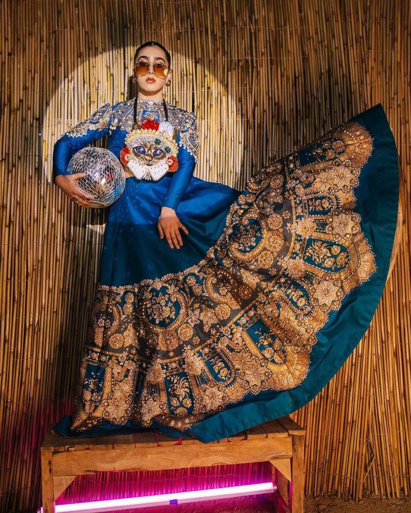Move Over Newbies, Lollywood Royalty Just Entered The Scene: Meet Shaan Shahid's Daughter Bahisht e Bareen