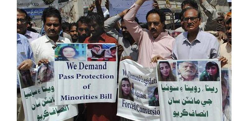 Parties Systematically Make False Pledges To Minorities: Report