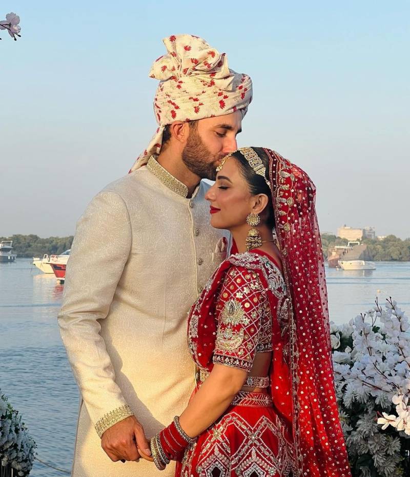 A Happy Bride Is The Prettiest Bride So Why Is Ushnah Shah Being Criticised For Dancing At Her Wedding?