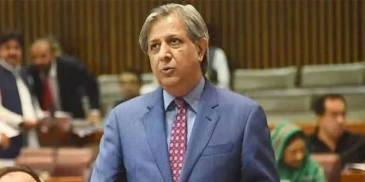 Suo Motu Notice Rejected By 4-3, Says Law Minister