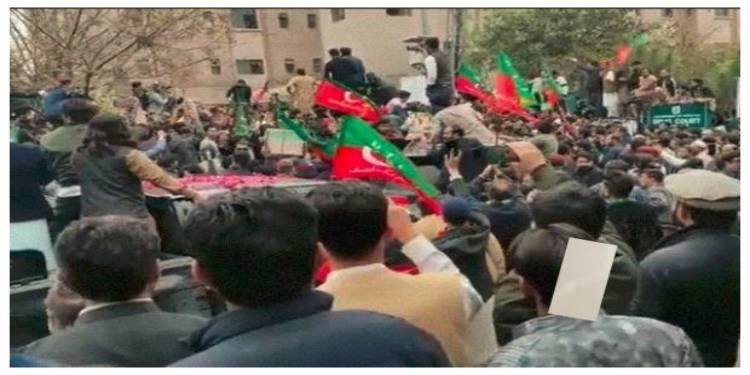 ATC Judge Mocks Imran Khan For Hooliganism At Judicial Complex