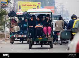 Anoushey Ashraf Steps Out Of Bubble And Goes 'Native' On A Rickshaw