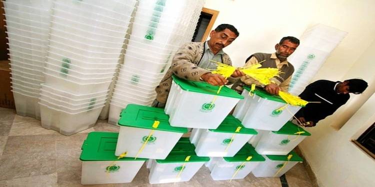 ECP Demands Rs15b 'Urgently' For Punjab, KP Polls