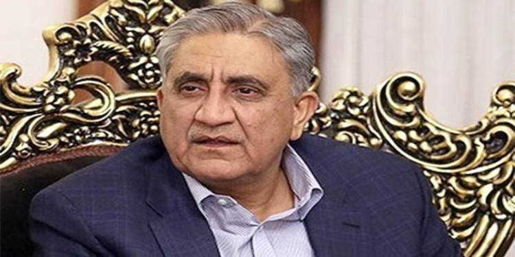 Gen Bajwa Advising PM Shehbaz On Imran, Aides' Corruption, Claims Journalist