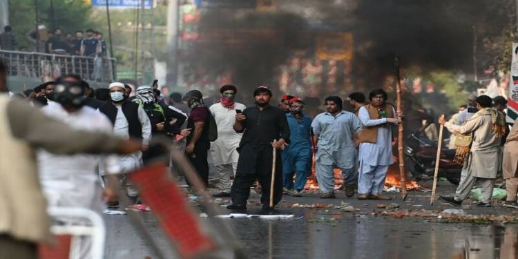 LHC Bars Law Enforcers From Continuing Zaman Park Operation Till IHC Verdict