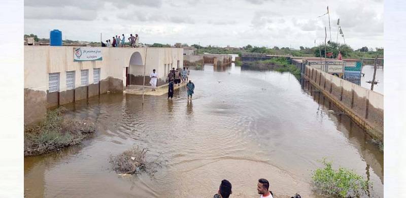 Eight Villages Submerge Under Sea Water in Thatta