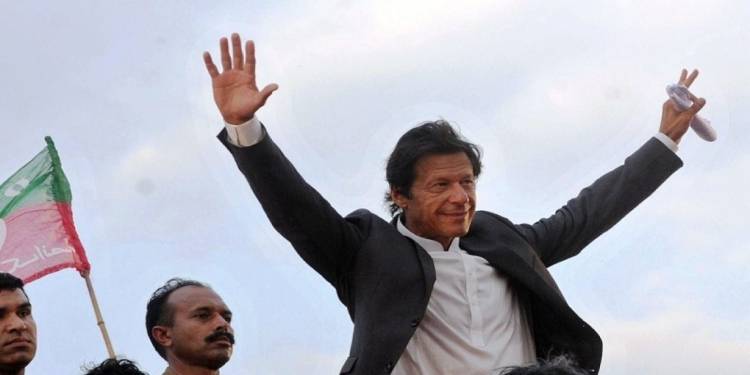 PTI Pursuing Politics Of Hypocrisy, Claims Journalist