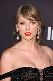 How Taylor Swift Channels Heartbreak Into Music