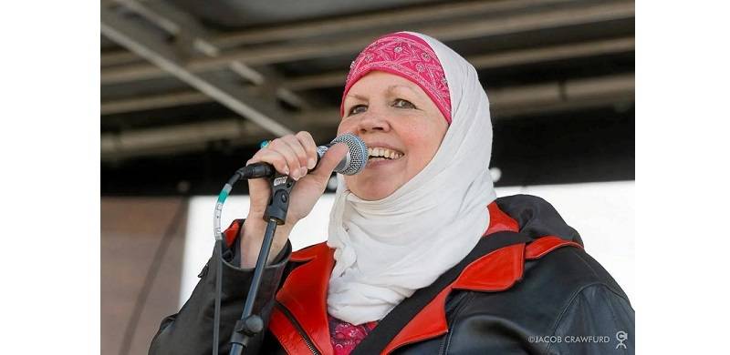 Annette Bellaoui: Talking Women In Islam, With Music And Humour